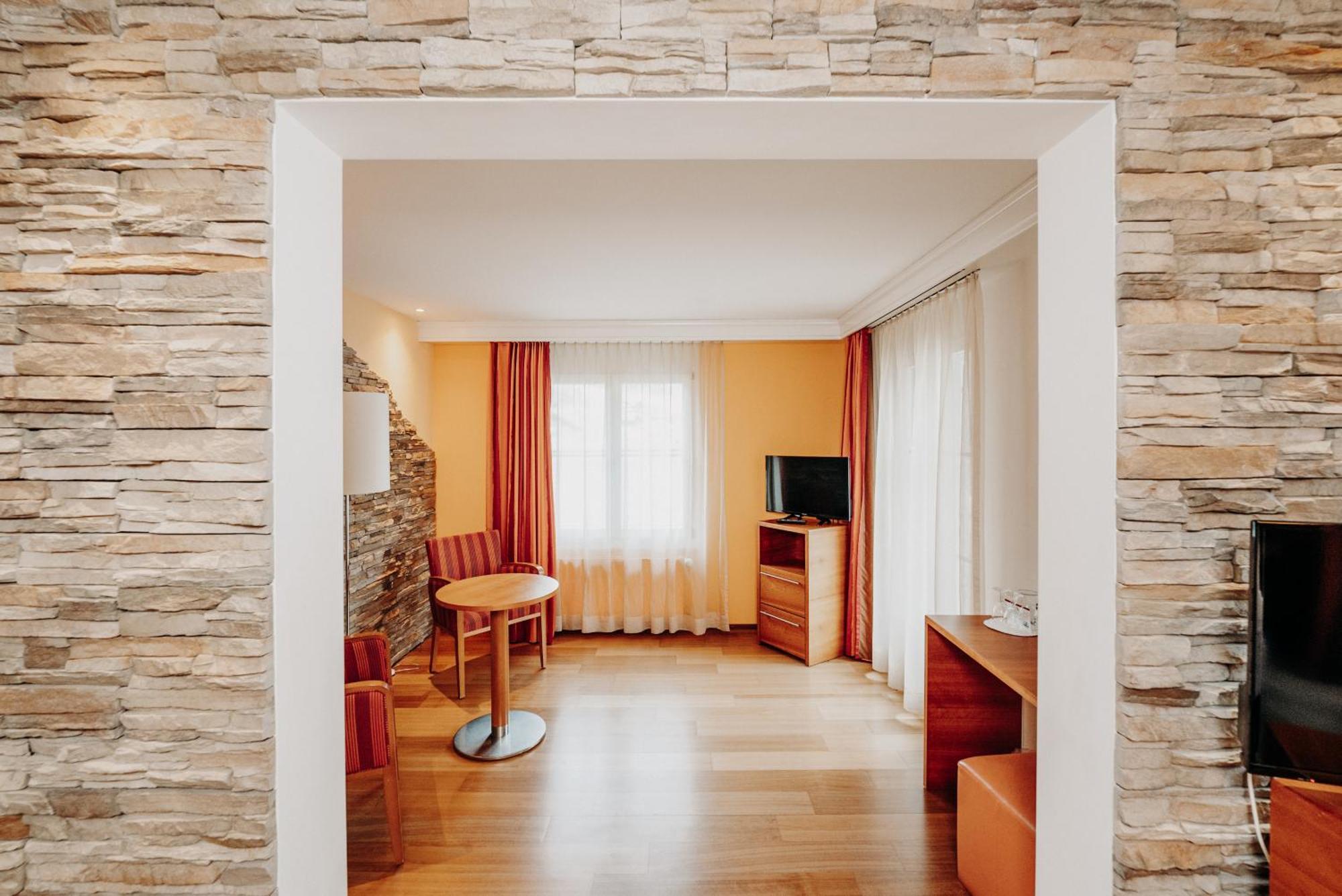 Parkhotel Schoenegg Grindelwald Exterior photo