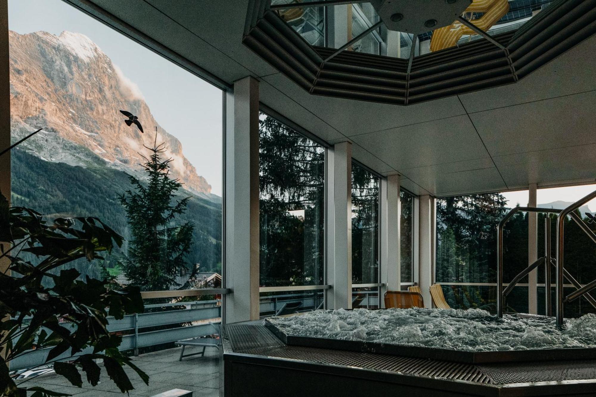 Parkhotel Schoenegg Grindelwald Exterior photo