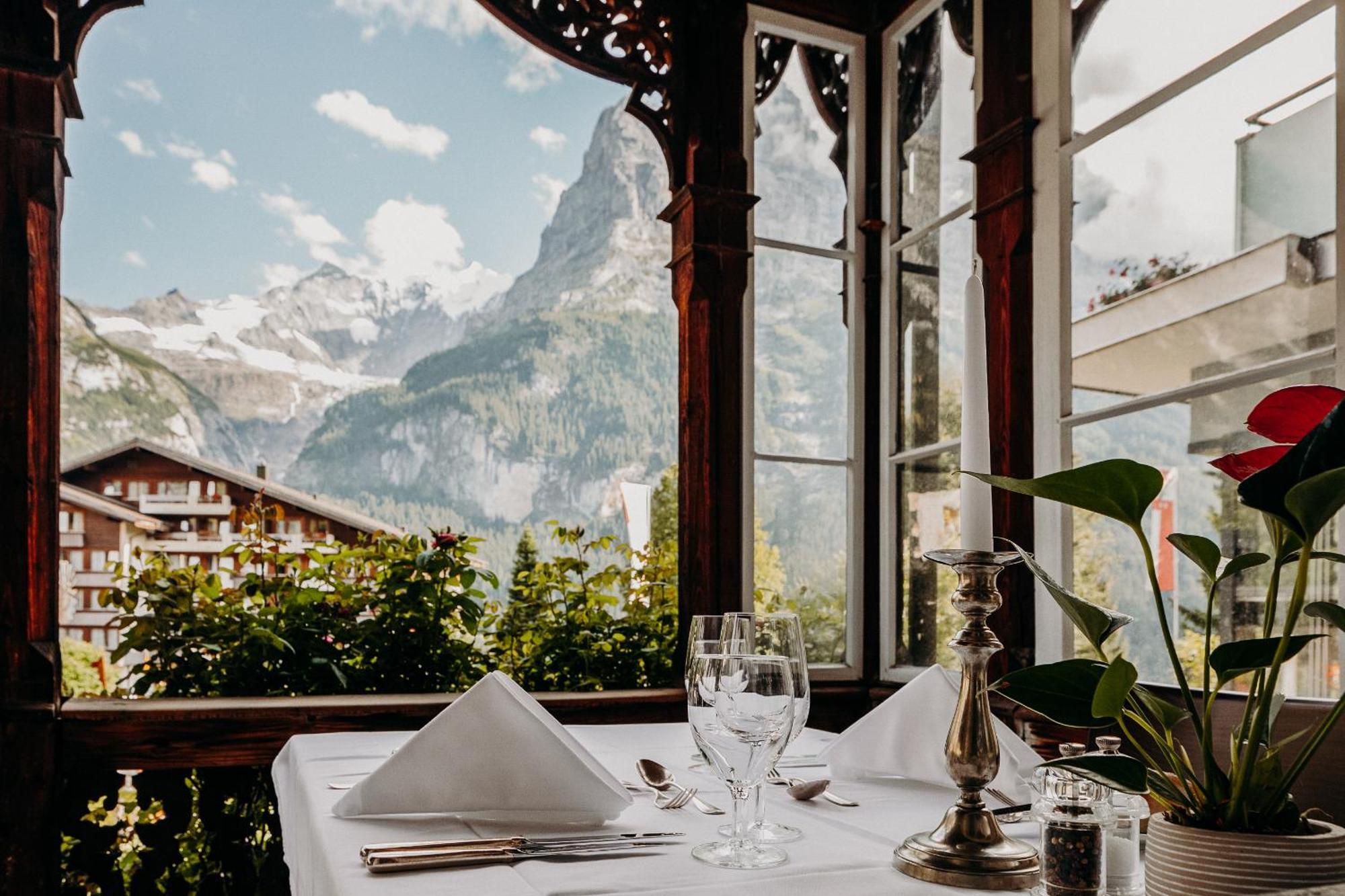 Parkhotel Schoenegg Grindelwald Exterior photo